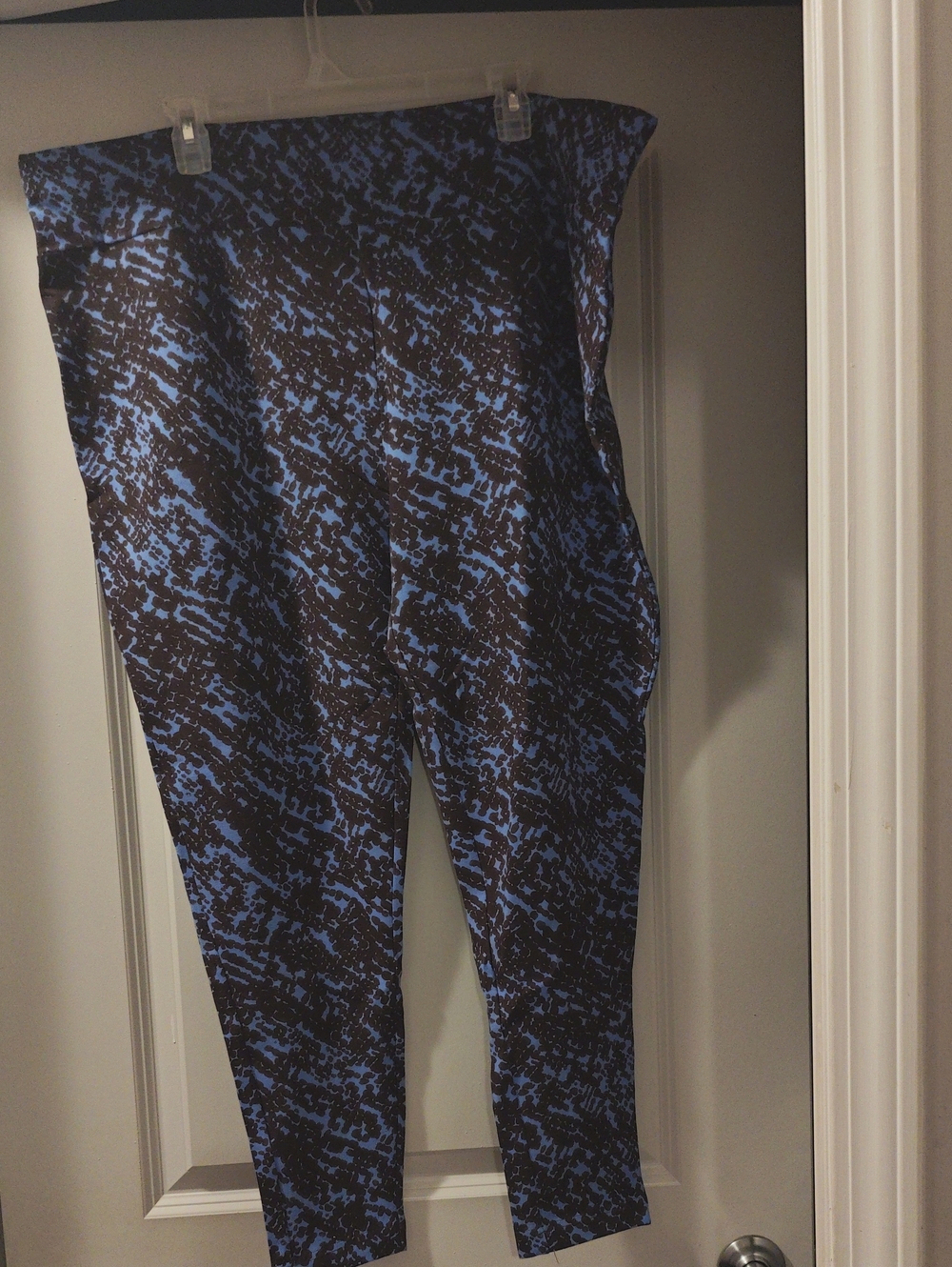 Terra and Sky High-Rise Fitted Abstract Print Leggings